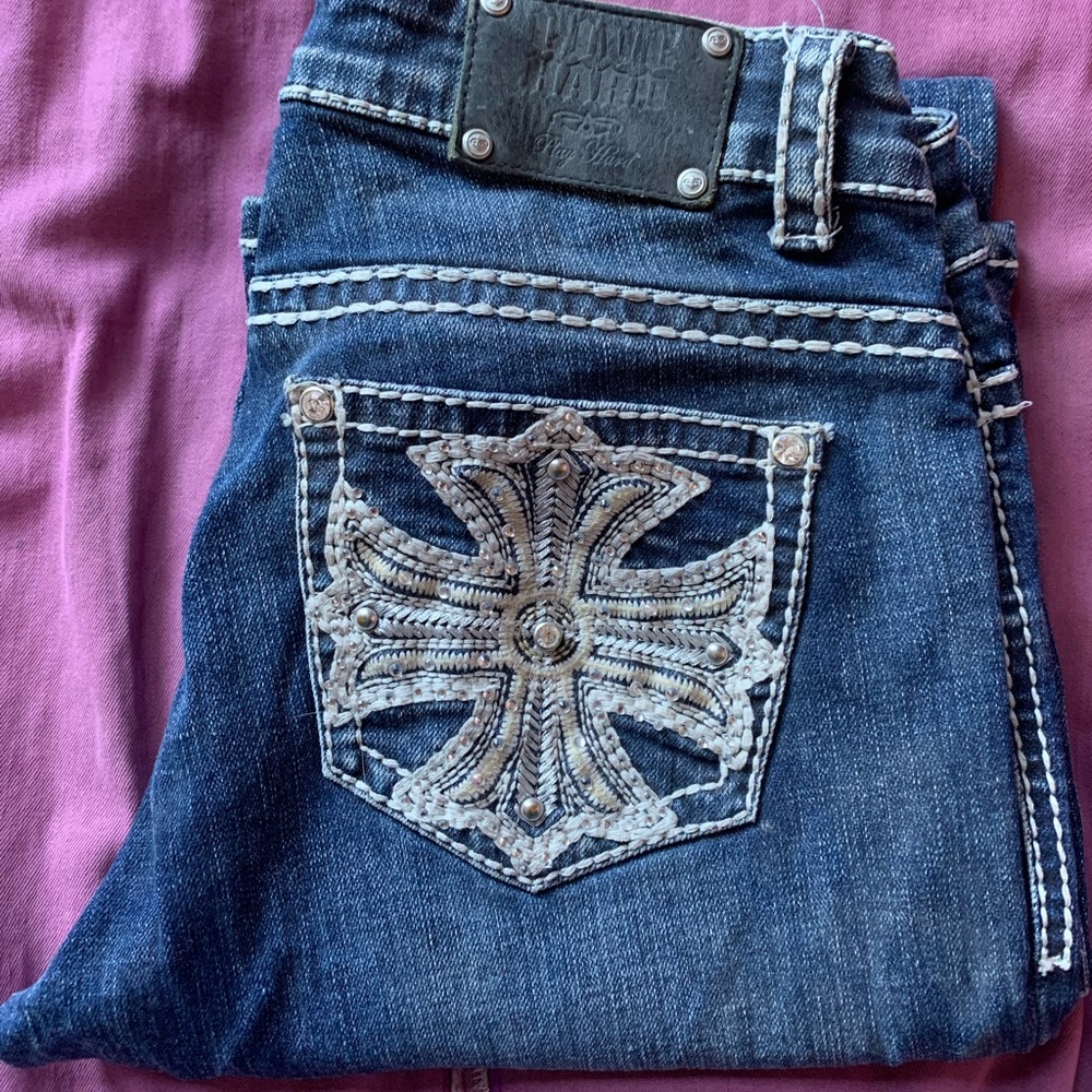 Live hard jeans
